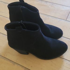 Black ankle booties